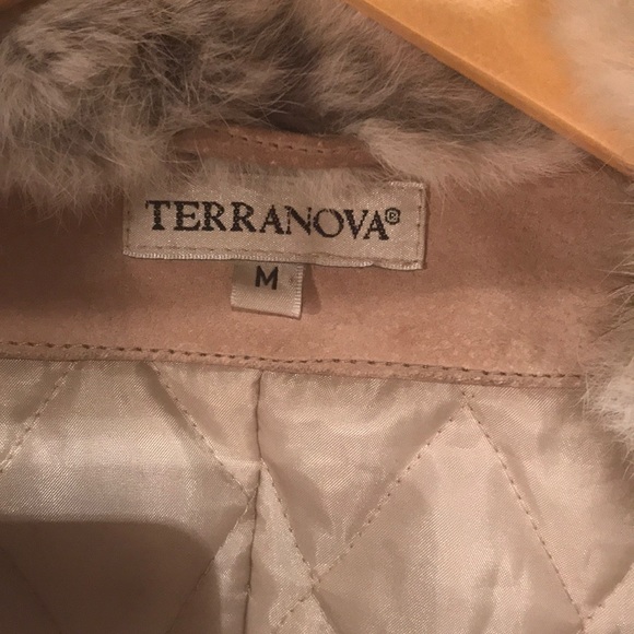 Full length lined seude with rabbit fur coat - Picture 2 of 3